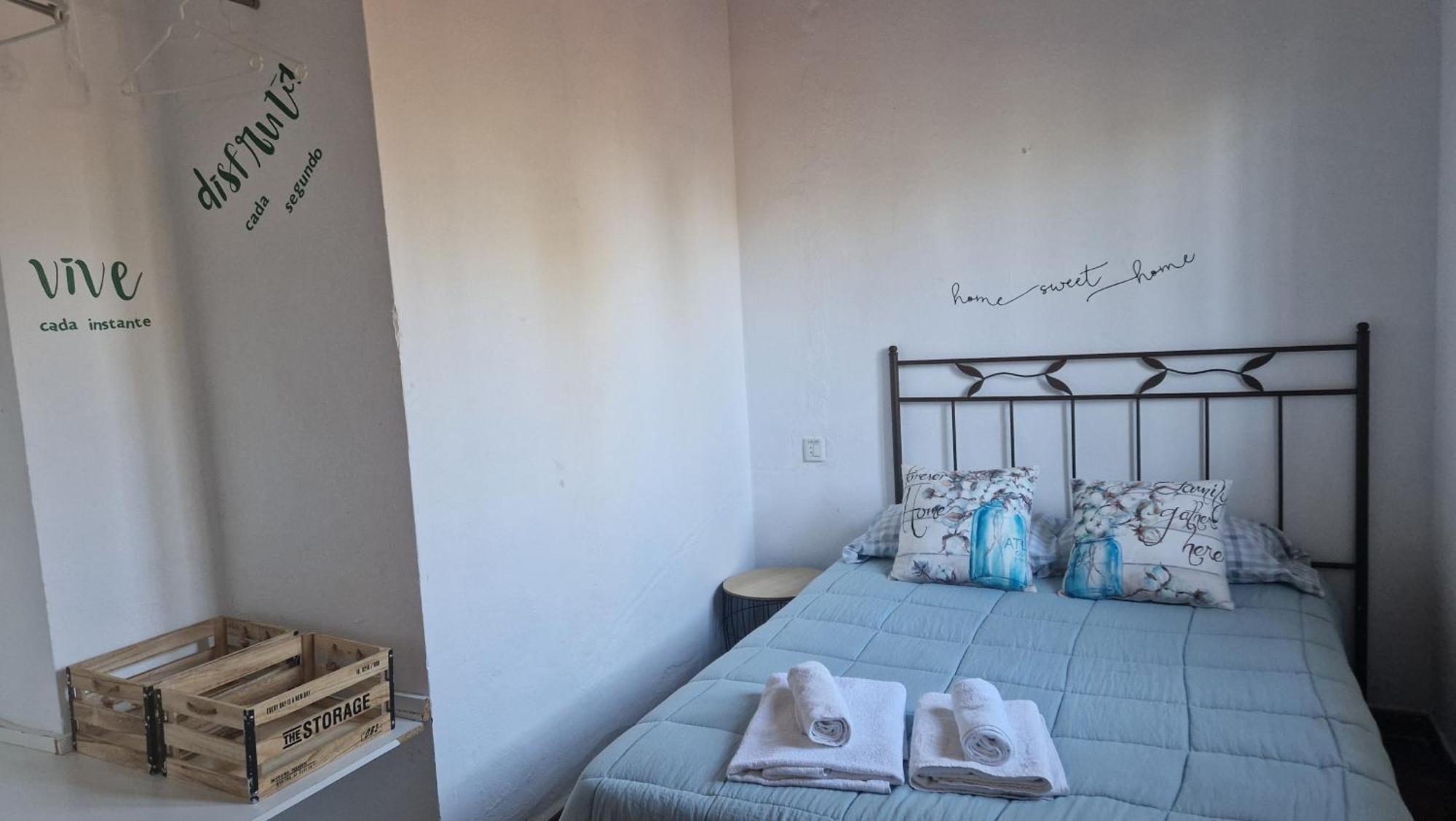 Villa Antonia Gibraleon Bagian luar foto